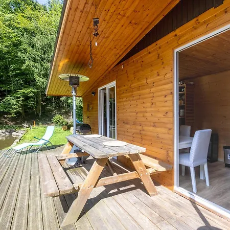 Le Chalet Sur L'eau